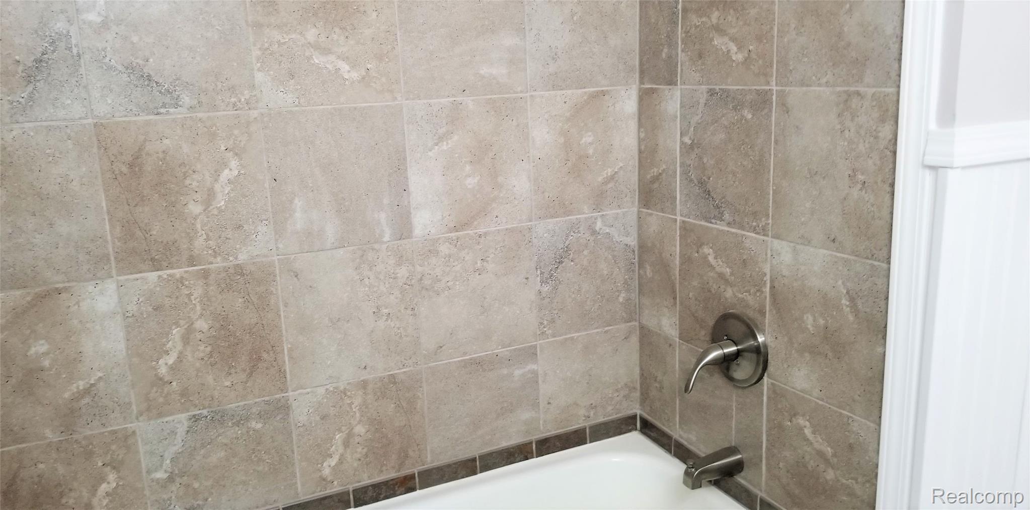 2233 East Bristol Road Burton, MI 48529 - Photo 14 of 24 HANDSOME TILE