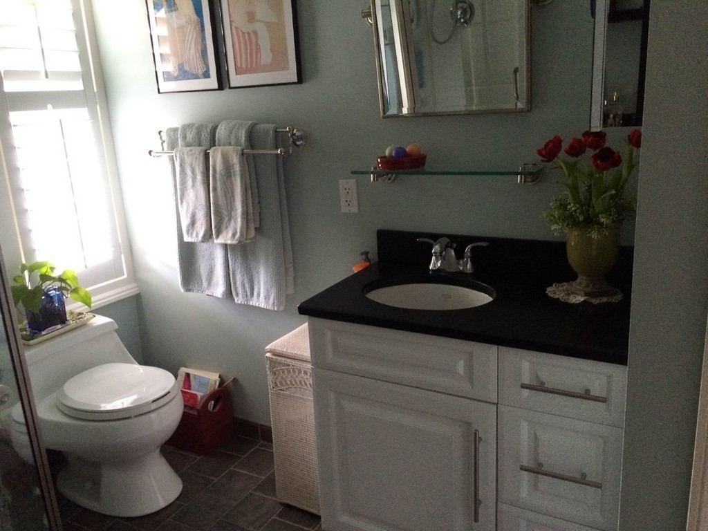 8 Parker Road, Unit 6 Wakefield, MA 01880 - Photo 16 of 18 Gallery Image 16