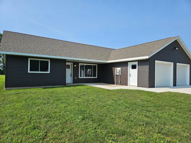 $265,500 | 141 Washington Street, Walnut Grove, MN 56180