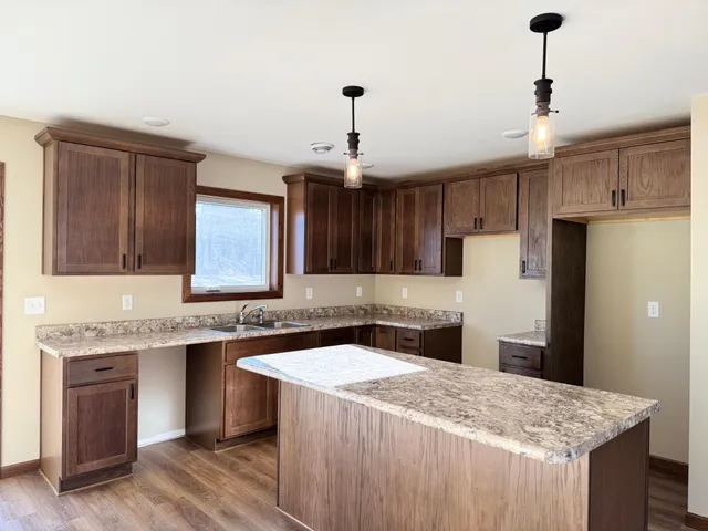 $265,500 | 141 Washington Street, Walnut Grove, MN 56180