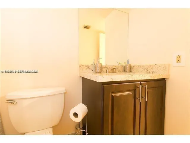 $2,100 | 8600 Southwest 133rd Avenue Road, Unit 221, Miami, FL 33183