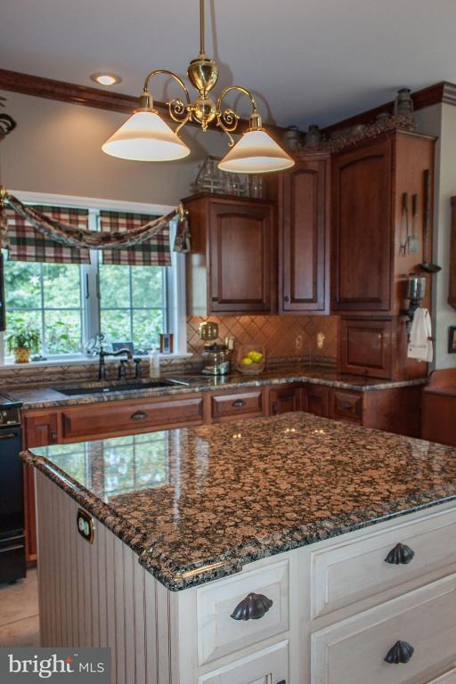 43 Field Lane Lititz, PA 17543 - Photo 12 of 45