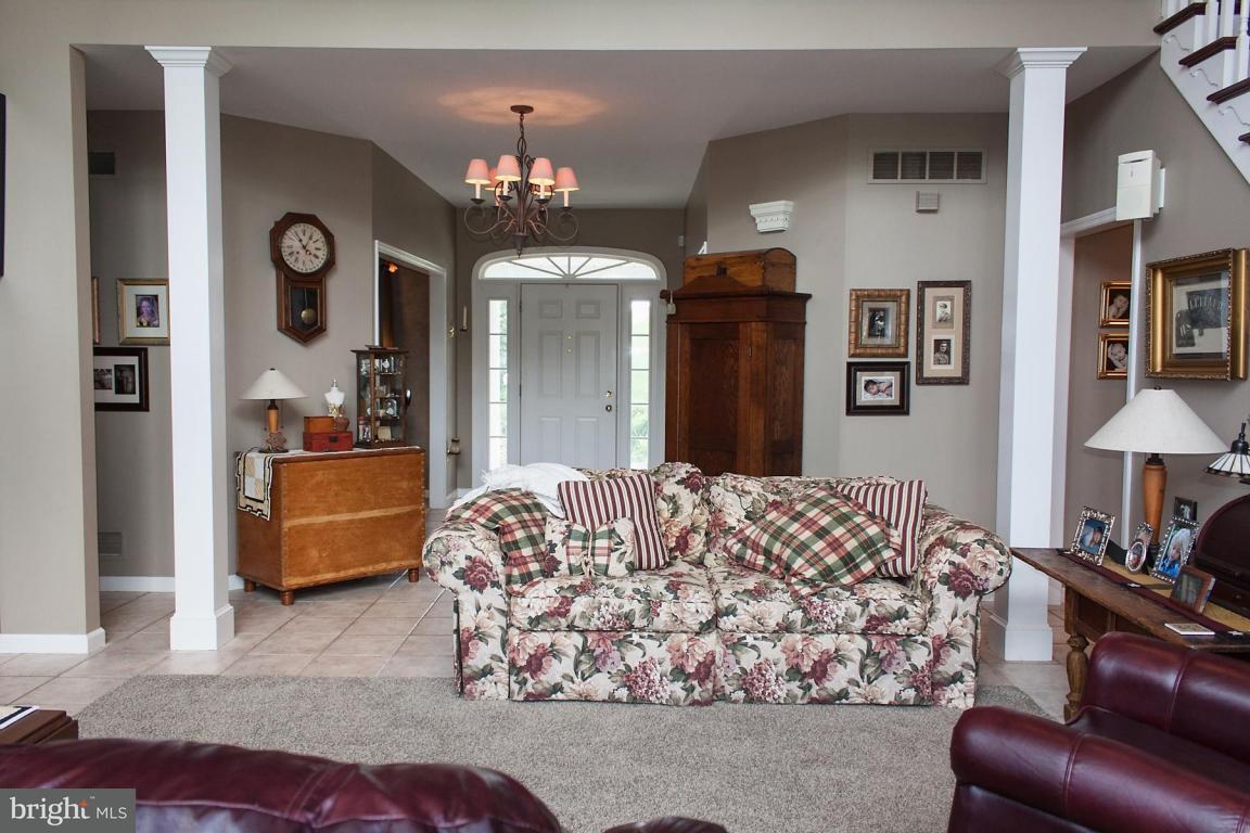 43 Field Lane Lititz, PA 17543 - Photo 13 of 45