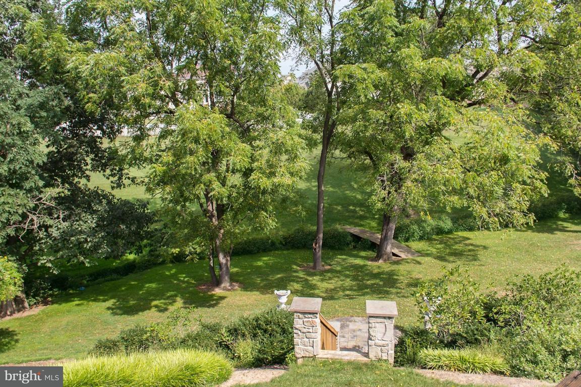 43 Field Lane Lititz, PA 17543 - Photo 3 of 45