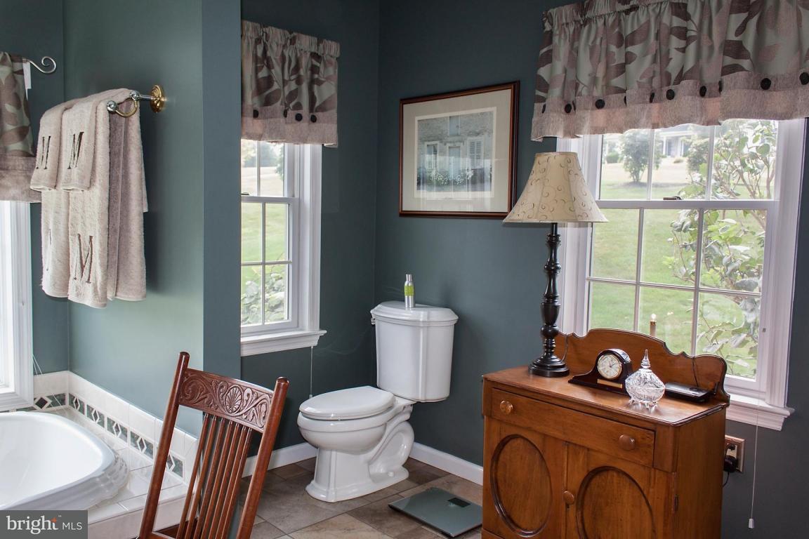 43 Field Lane Lititz, PA 17543 - Photo 21 of 45