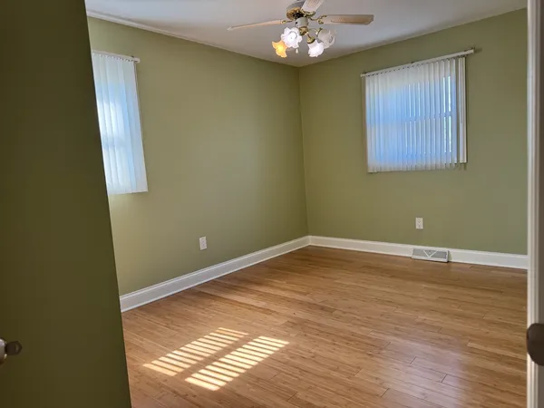 $3,850 | 16035 South Parker Road, Homer Glen, IL 60491