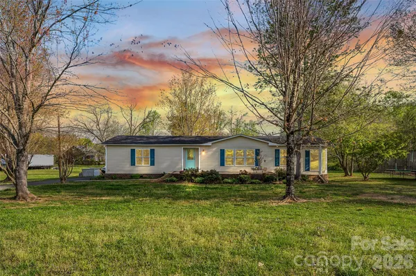 $225,000 | 5708 Harwell Road, Catawba, NC 28609