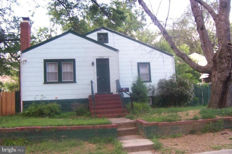 6002 Ravenswood Road Riverdale, MD 20737 - Photo 1 of 1 Exterior (Main)