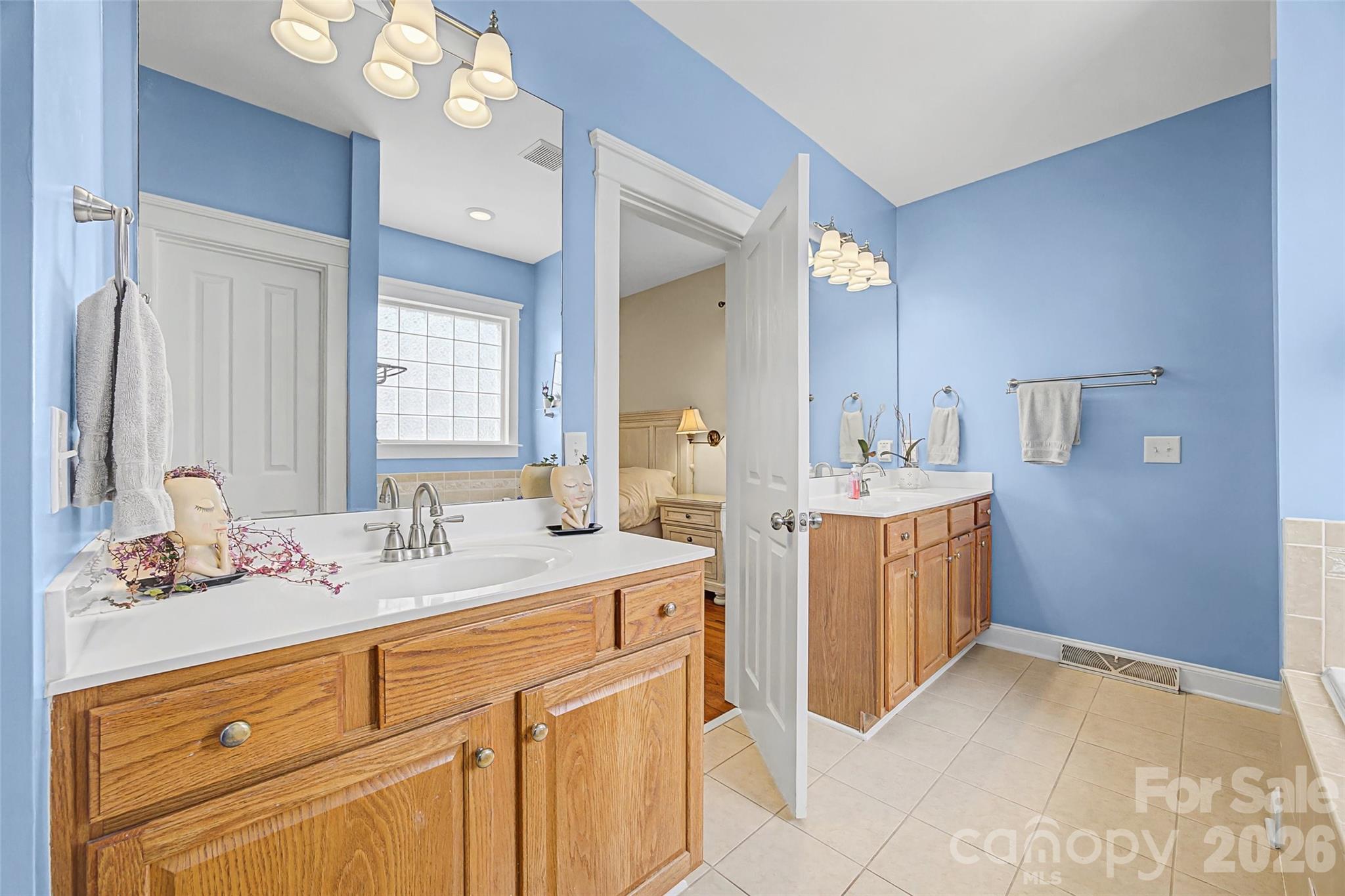 1044 Hunters Run Drive Tega Cay, SC 29708 - Photo 13 of 17