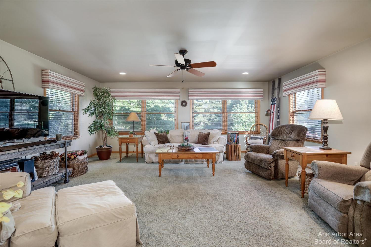 2367 Strieter Road Ann Arbor, MI 48103 - Photo 17 of 44 Photo 17