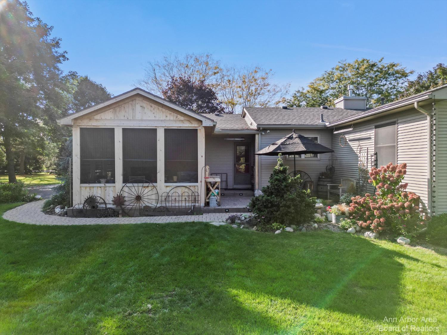 2367 Strieter Road Ann Arbor, MI 48103 - Photo 36 of 44 Photo 36