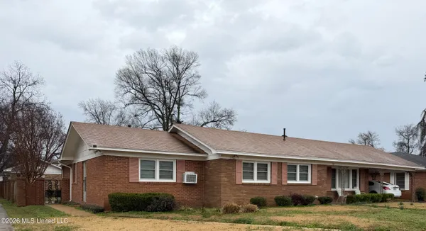 $195,000 | 720 Central Street, Belzoni, MS 39038