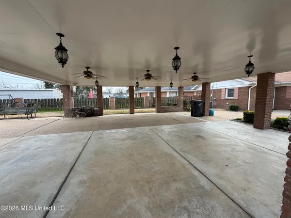 $195,000 | 720 Central Street, Belzoni, MS 39038