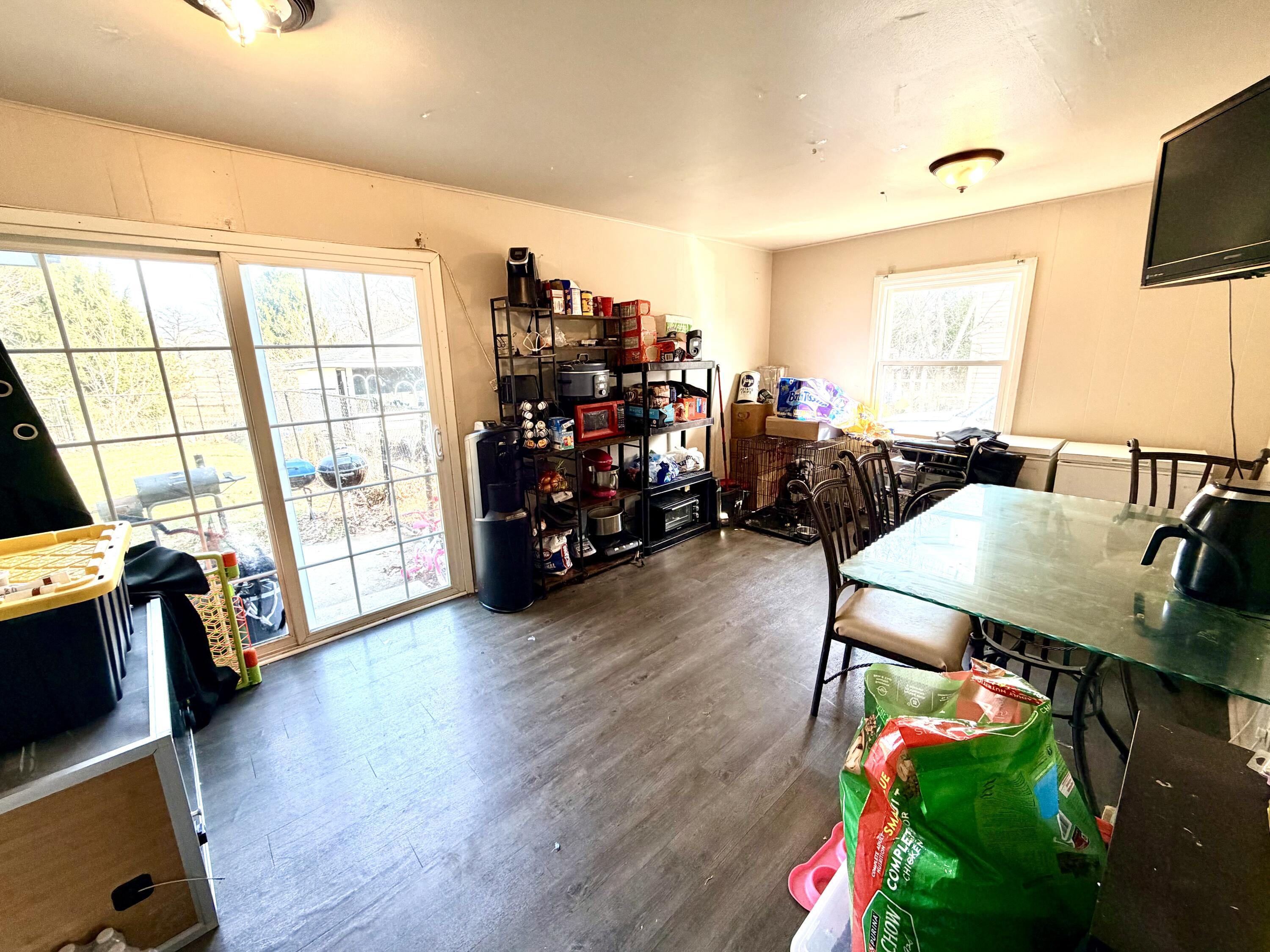 6434 North 101st Street, Unit 6436 Milwaukee, WI 53224 - Photo 18 of 30 2- dining
