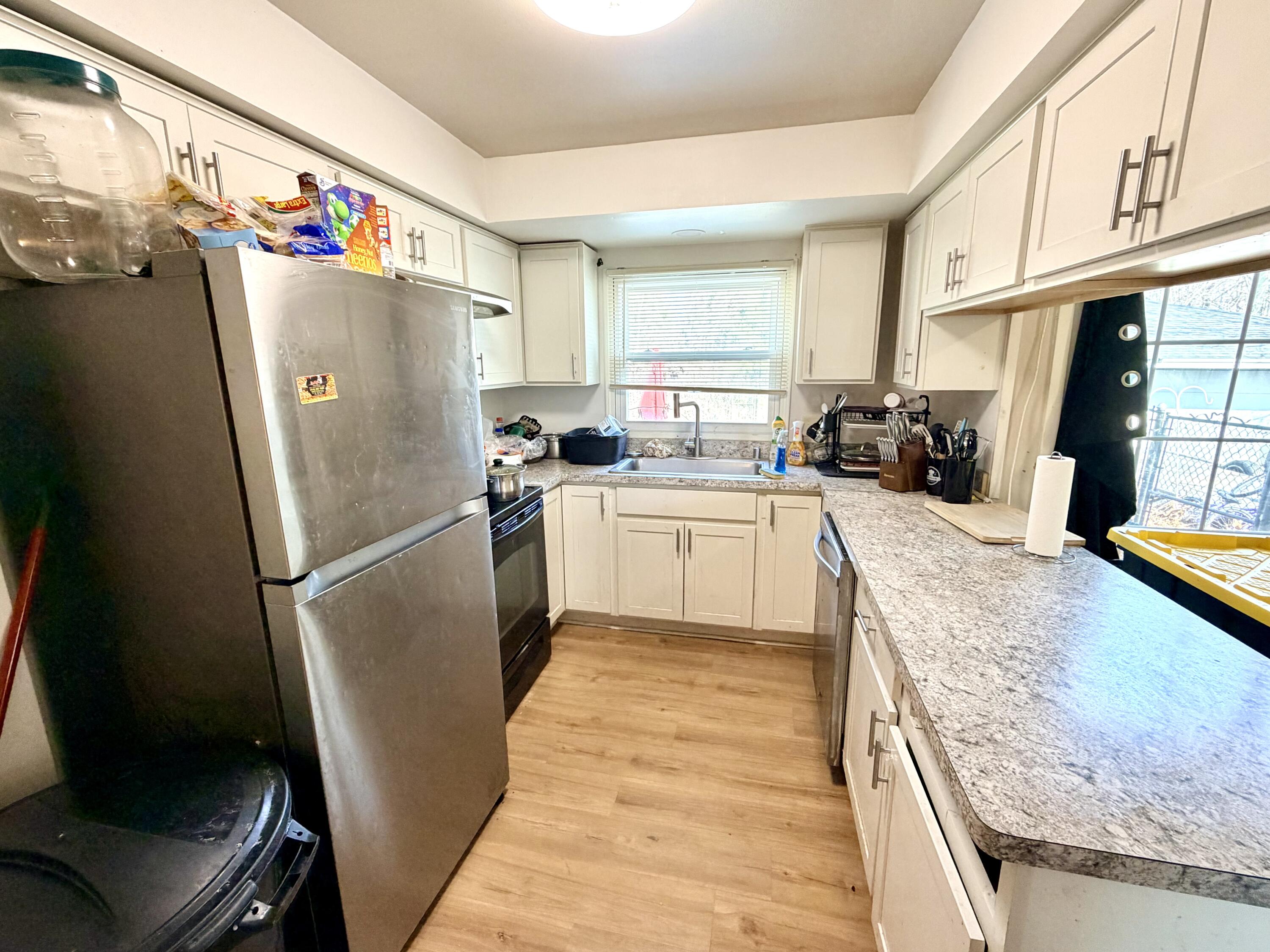 6434 North 101st Street, Unit 6436 Milwaukee, WI 53224 - Photo 19 of 30 2 - kitchen