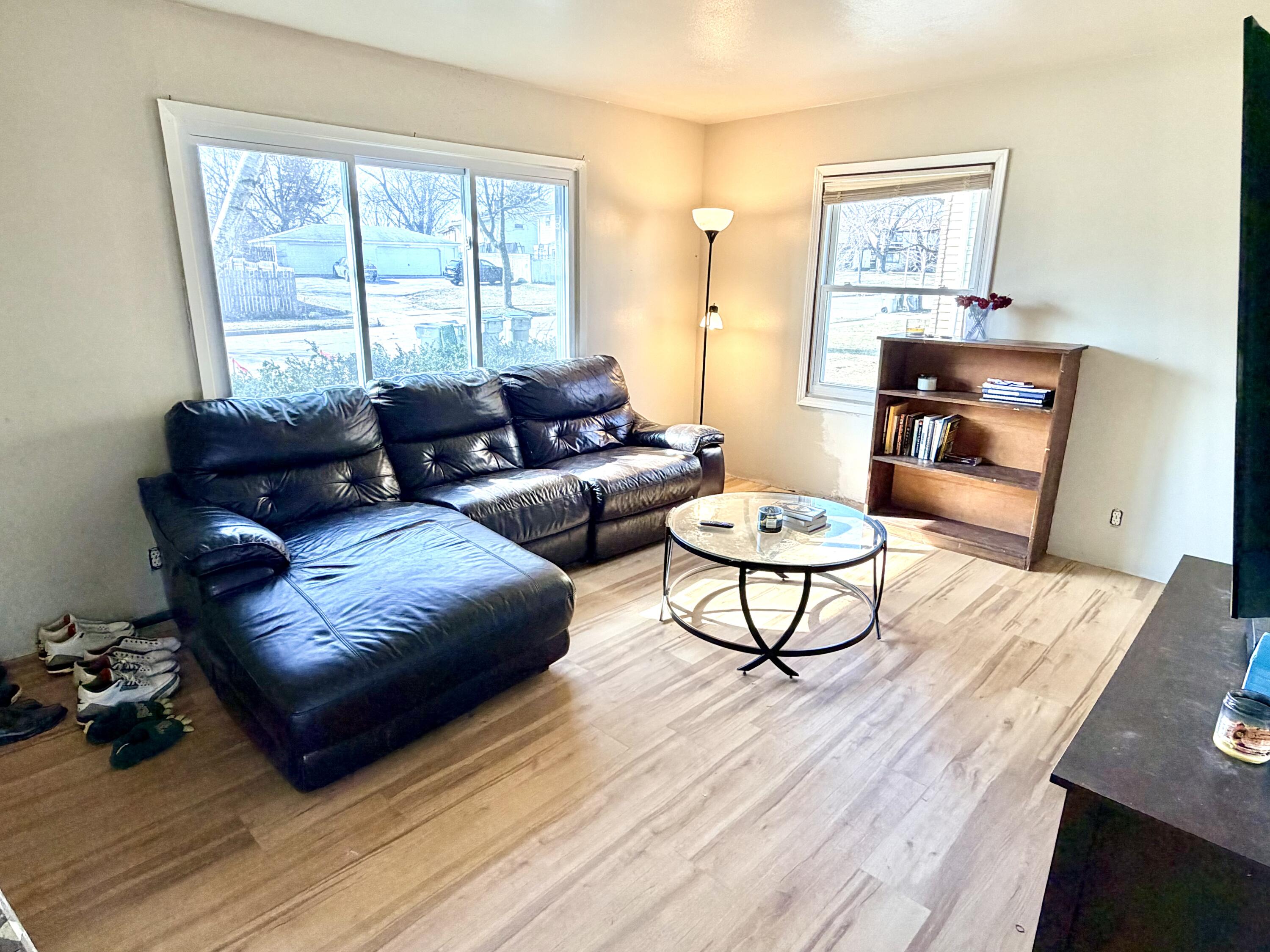 6434 North 101st Street, Unit 6436 Milwaukee, WI 53224 - Photo 7 of 30 Unit 1 living room