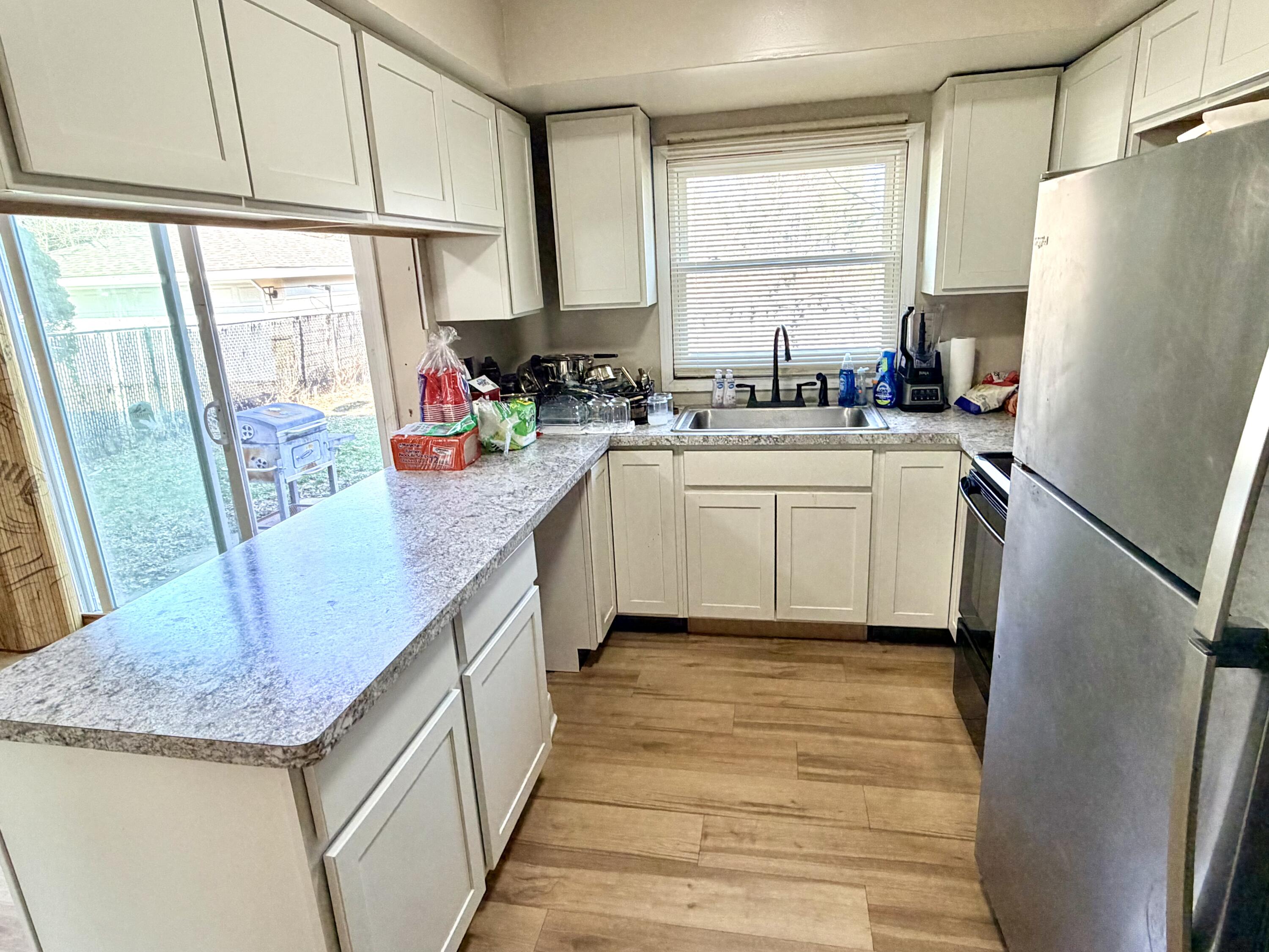 6434 North 101st Street, Unit 6436 Milwaukee, WI 53224 - Photo 9 of 30 1 - kitchen