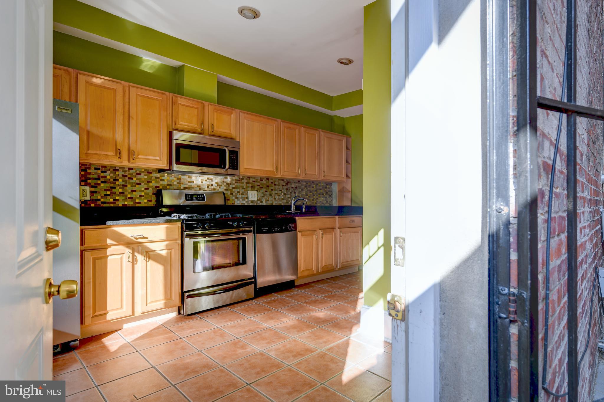 722 4th Street Northeast Washington, DC 20002 - Photo 13 of 36