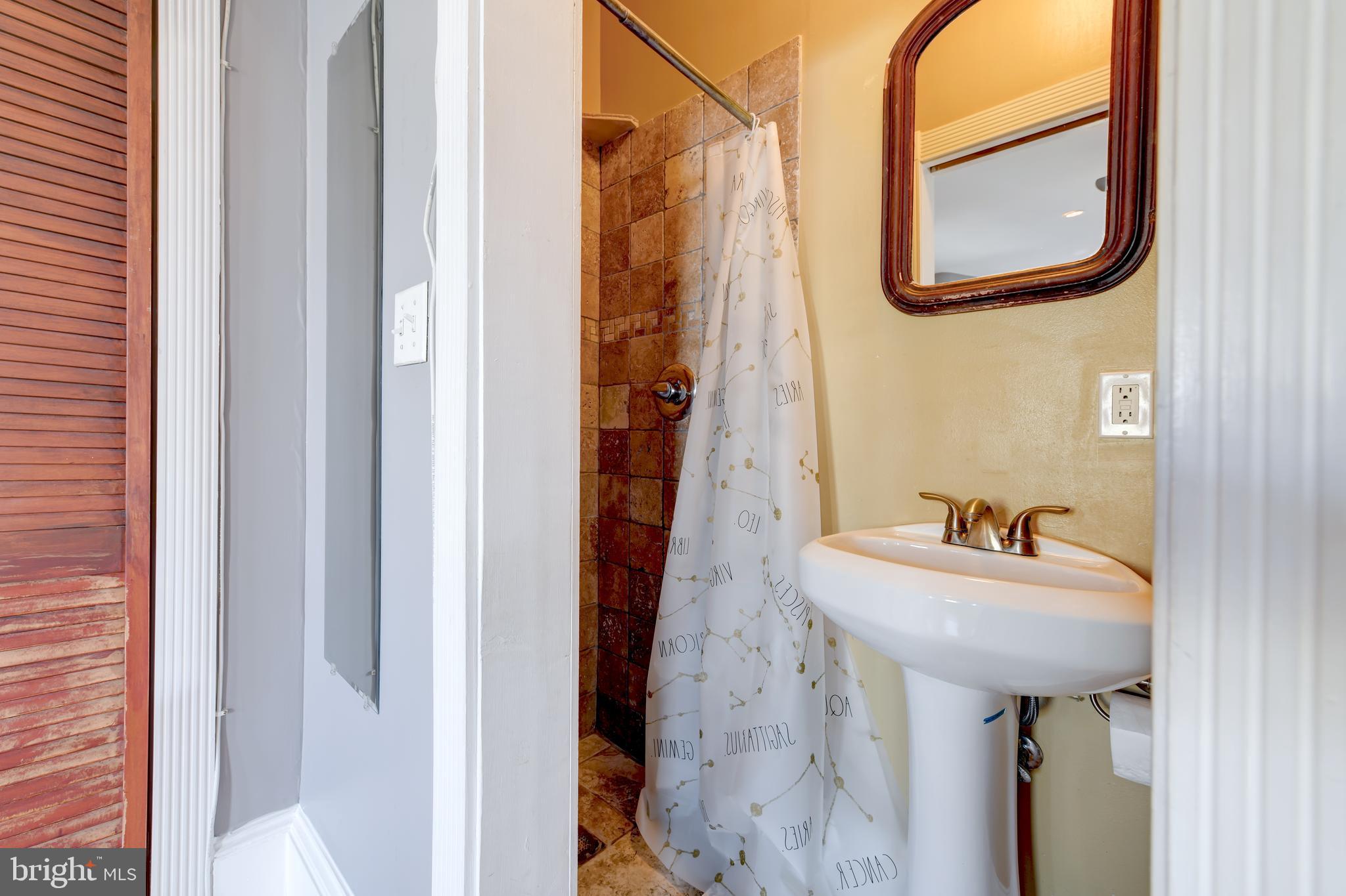 722 4th Street Northeast Washington, DC 20002 - Photo 30 of 36