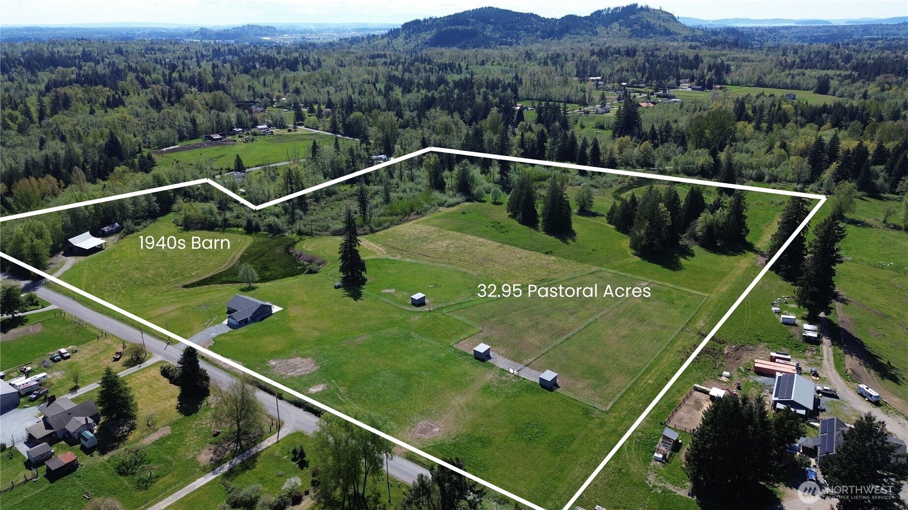 5730 Brookings Road Sedro-Woolley, WA 98284 - Photo 2 of 35 a view of a tennis court