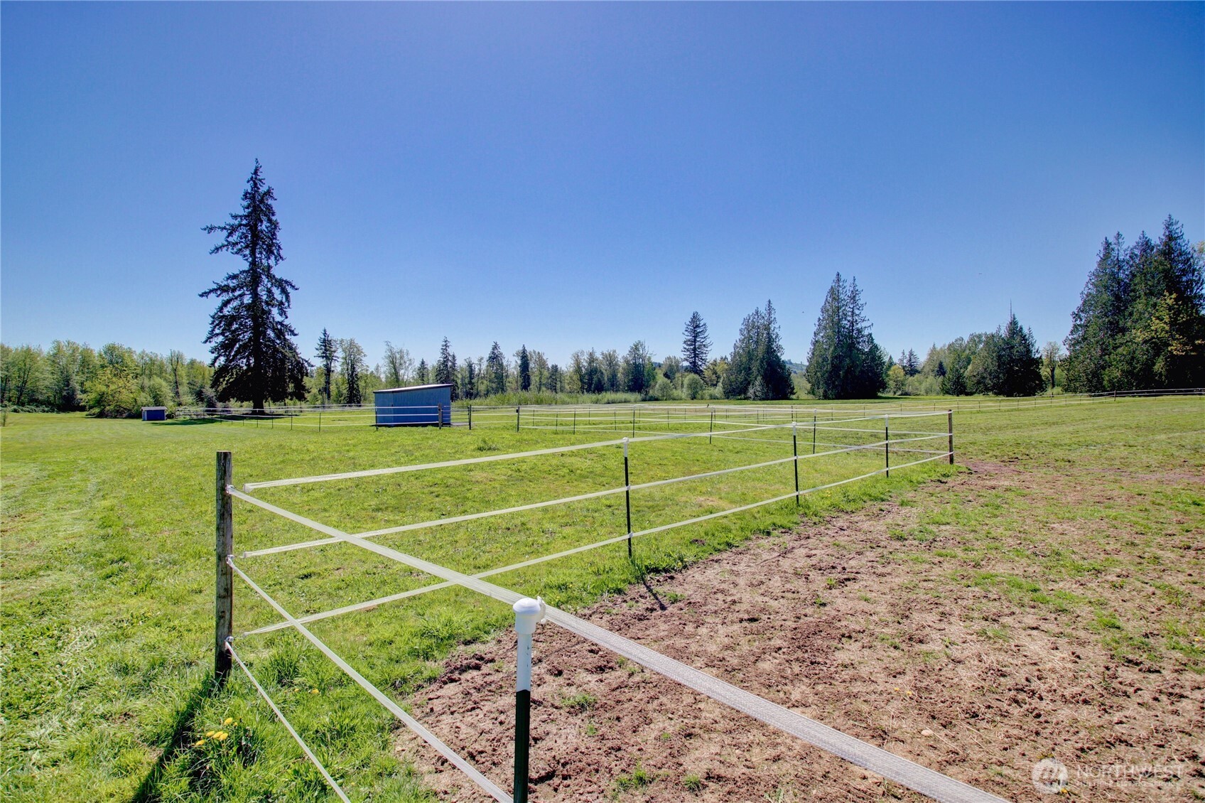 5730 Brookings Road Sedro-Woolley, WA 98284 - Photo 25 of 35 a view of a tennis court