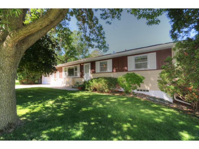 860 Valley View Road Faribault, MN 55021 - Photo 1 of 1 Gallery Image 1