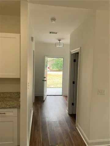 $192,900 | 267 Saunders Street Southwest, Pelham, GA 31779