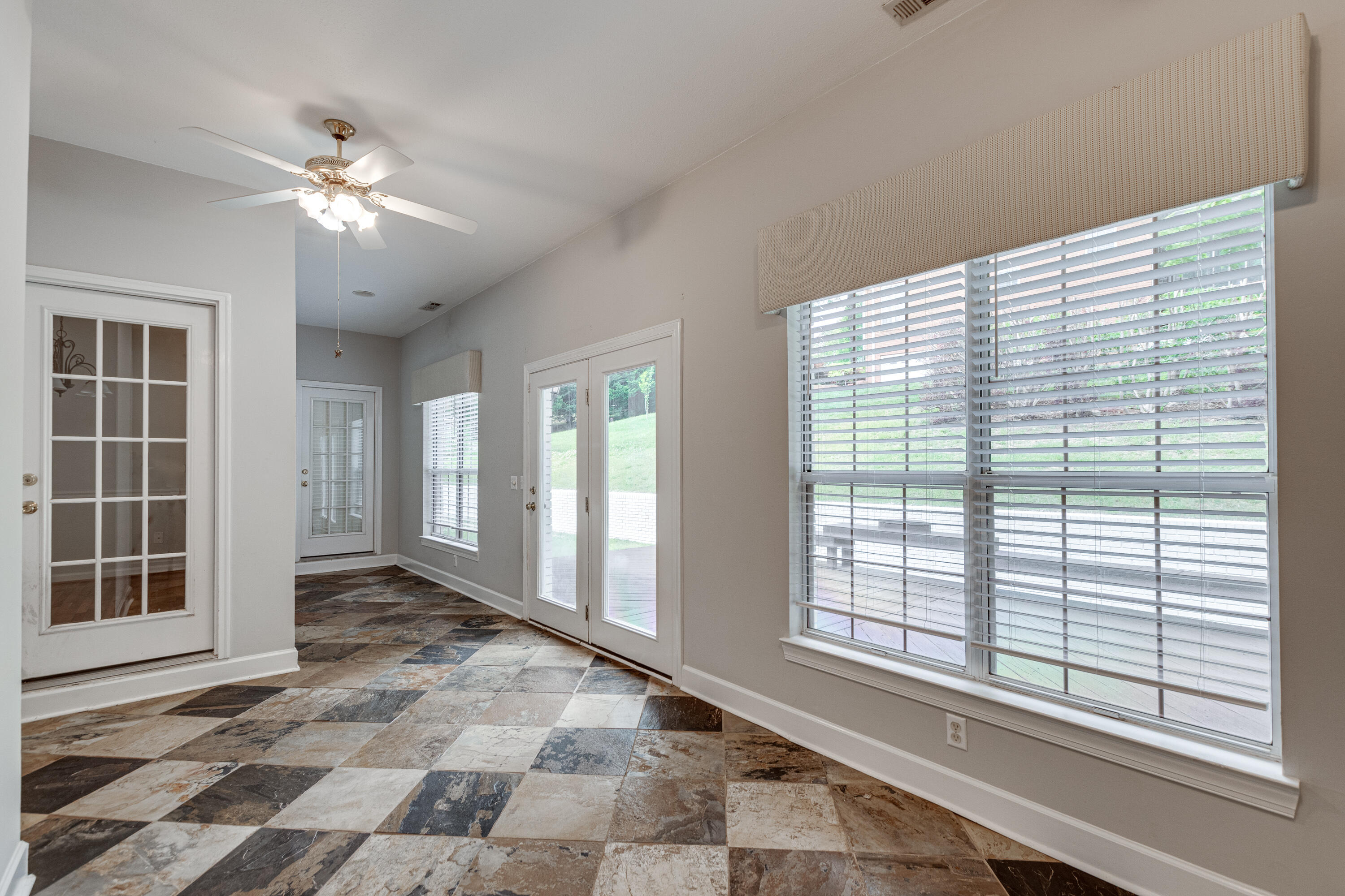 1572 Windstone Drive Ringgold, GA 30736 - Photo 17 of 37 16-1572 Windstone Dr-16