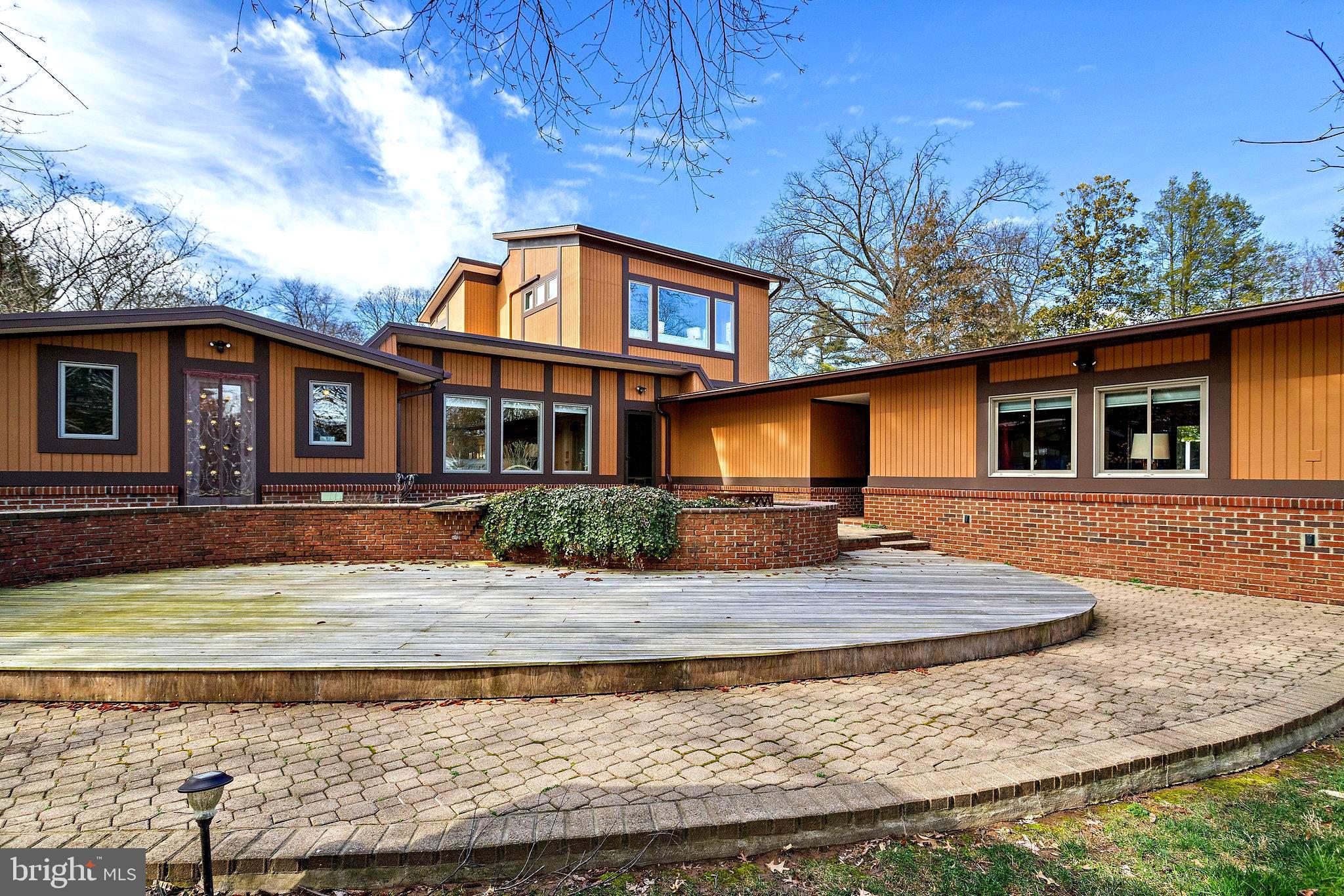 3007 Pine Spring Road Falls Church, VA 22042 - Photo 2 of 71