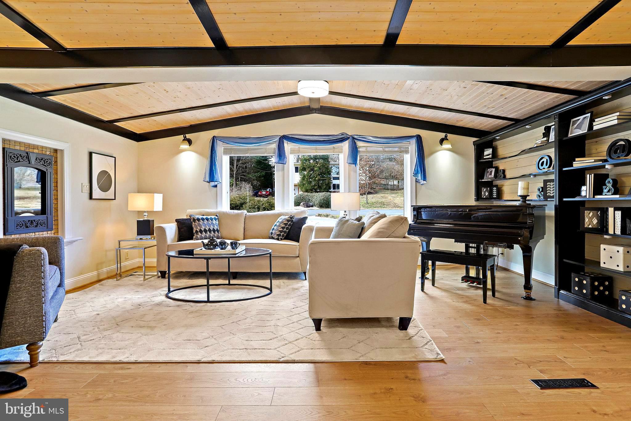 3007 Pine Spring Road Falls Church, VA 22042 - Photo 8 of 71