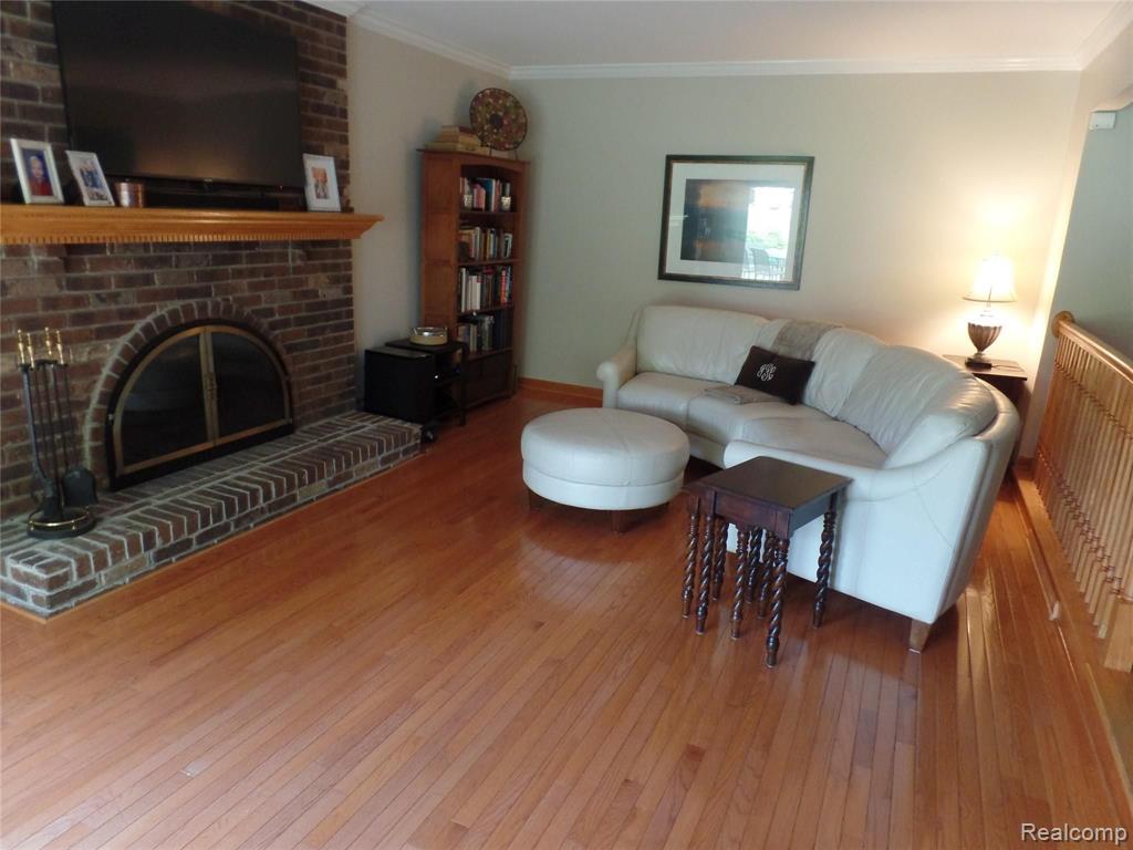 43820 Ascot Road Canton, MI 48187 - Photo 6 of 24