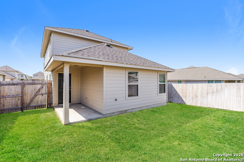 9315 Evening Shade Court San Antonio, TX 78211 - Photo 3 of 17