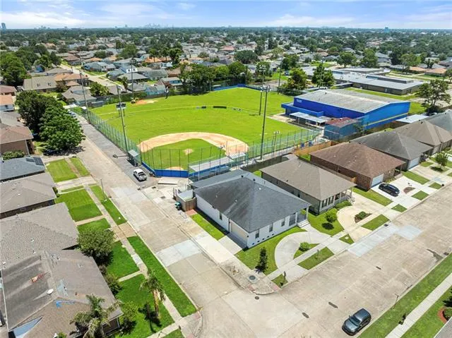 $450,000 | 114 Gelpi Avenue, Kenner, LA 70065