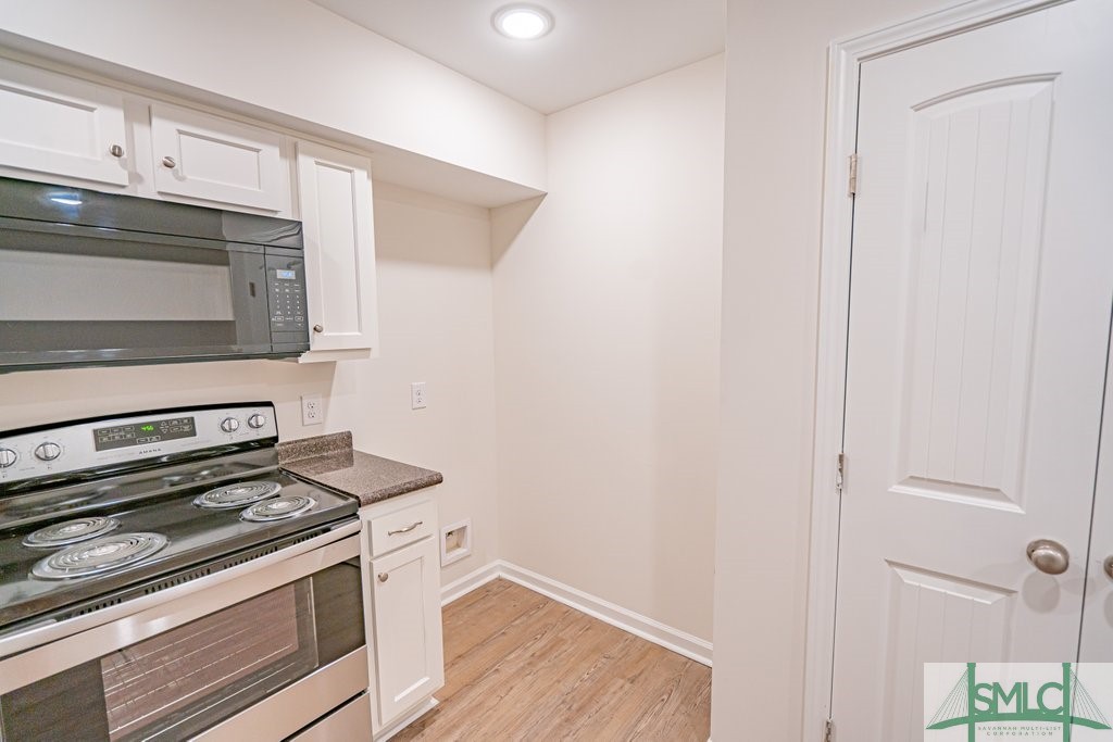 402 East 3rd Street Springfield, GA 31329 - Photo 10 of 23