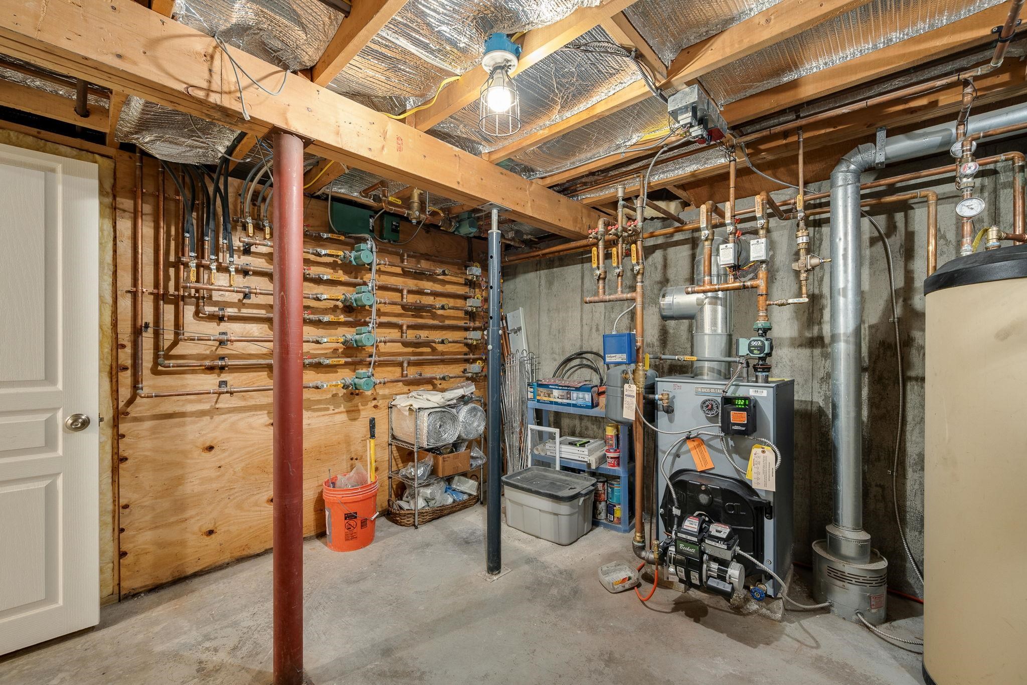 2021 Huntington Road Richmond, VT 05477 - Photo 54 of 58