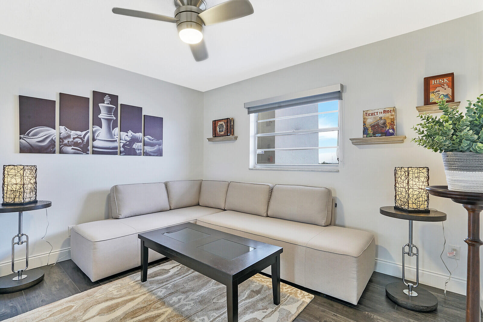 231 East Lantana Road, Unit 601 Lantana, FL 33462 - Photo 5 of 34 32_Image_32_mls