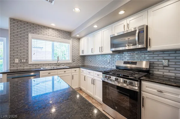 $574,999 | 3408 West Perching Bird Lane, North Las Vegas, NV 89084