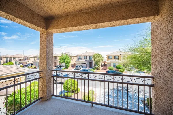 $574,999 | 3408 West Perching Bird Lane, North Las Vegas, NV 89084
