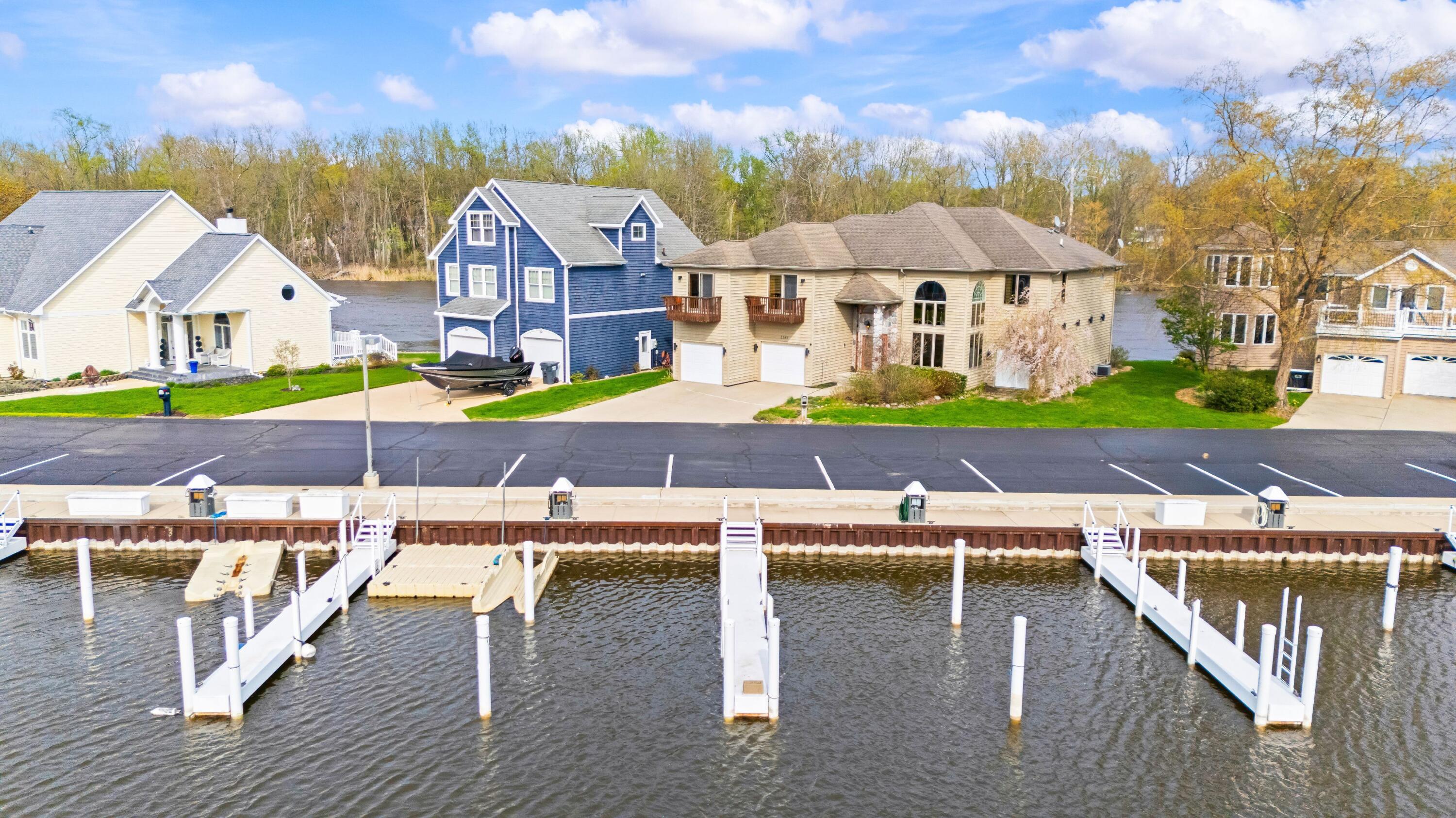2349 Riverside Pointe Drive St. Joseph, MI 49085 - Photo 3 of 74 71DJI_20260418051830_0020_D