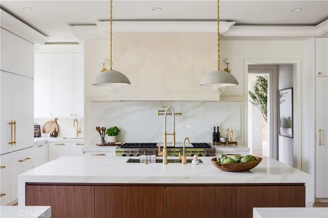 $13,500,000 | 1962 Port Cardiff Place, Newport Beach, CA 92660