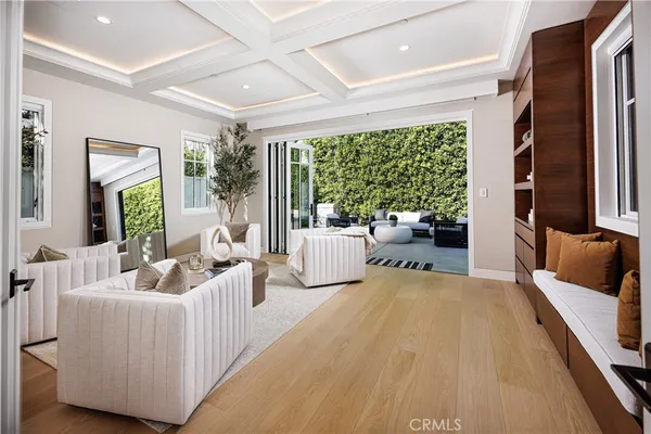 $13,500,000 | 1962 Port Cardiff Place, Newport Beach, CA 92660