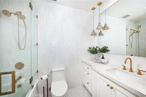 $13,500,000 | 1962 Port Cardiff Place, Newport Beach, CA 92660