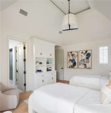 $13,500,000 | 1962 Port Cardiff Place, Newport Beach, CA 92660