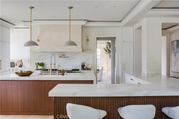 $13,500,000 | 1962 Port Cardiff Place, Newport Beach, CA 92660