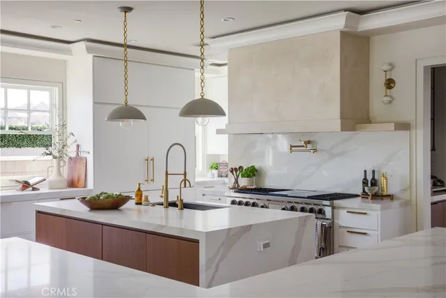 $13,500,000 | 1962 Port Cardiff Place, Newport Beach, CA 92660