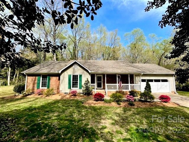 511 Braewick Road Tryon, NC 28782 - Photo 35 of 40 Gallery Image 35