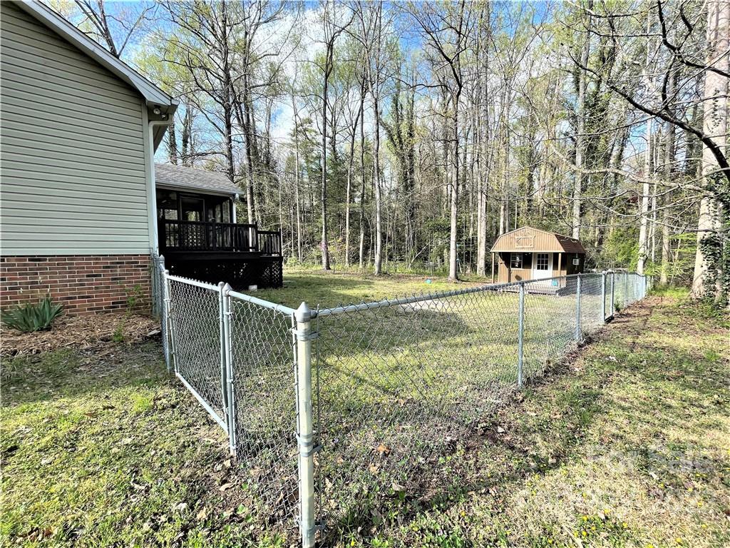 511 Braewick Road Tryon, NC 28782 - Photo 38 of 40 Gallery Image 38