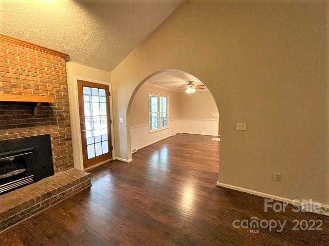 511 Braewick Road Tryon, NC 28782 - Photo 8 of 40 Gallery Image 8
