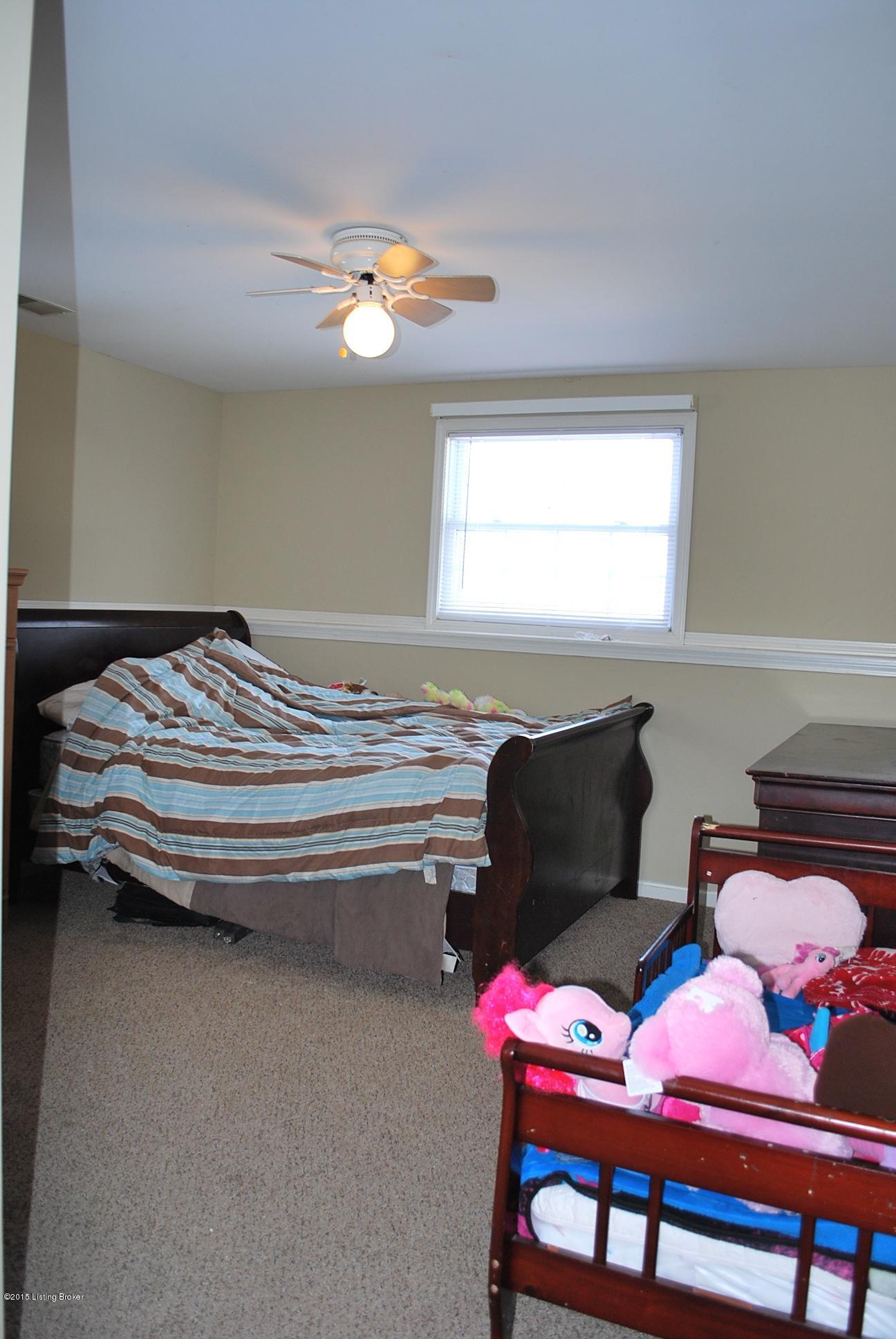 11403 Angelina Road Louisville, KY 40229 - Photo 14 of 16 Angelina bsmt br 5