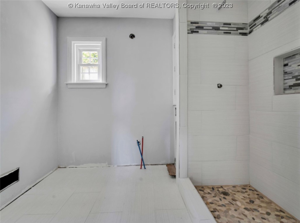 603 Wood Road Charleston, WV 25302 - Photo 17 of 31 Gallery Image 17